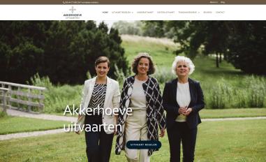 Schermafbeelding van akkerhoeve-uitvaarten.nl