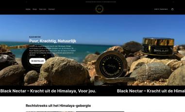 Schermafbeelding van blacknectar.nl
