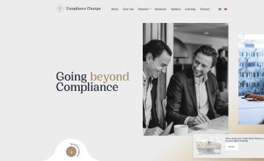 Schermafbeelding van compliancechamps.com
