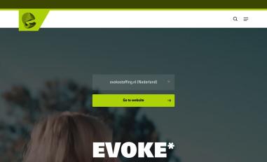 Schermafbeelding van evokestaffing.com