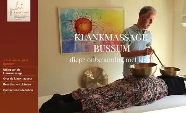 Schermafbeelding van klankmassagebussum.nl