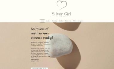 Schermafbeelding van silvergirlcoaching.com